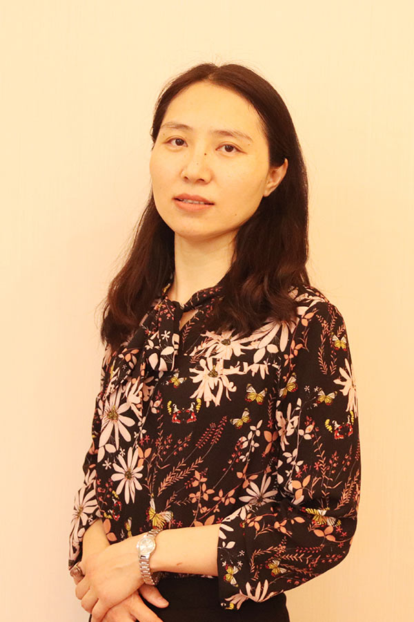 米脂王晓娜 研究生学历,毕业于华南师范大学